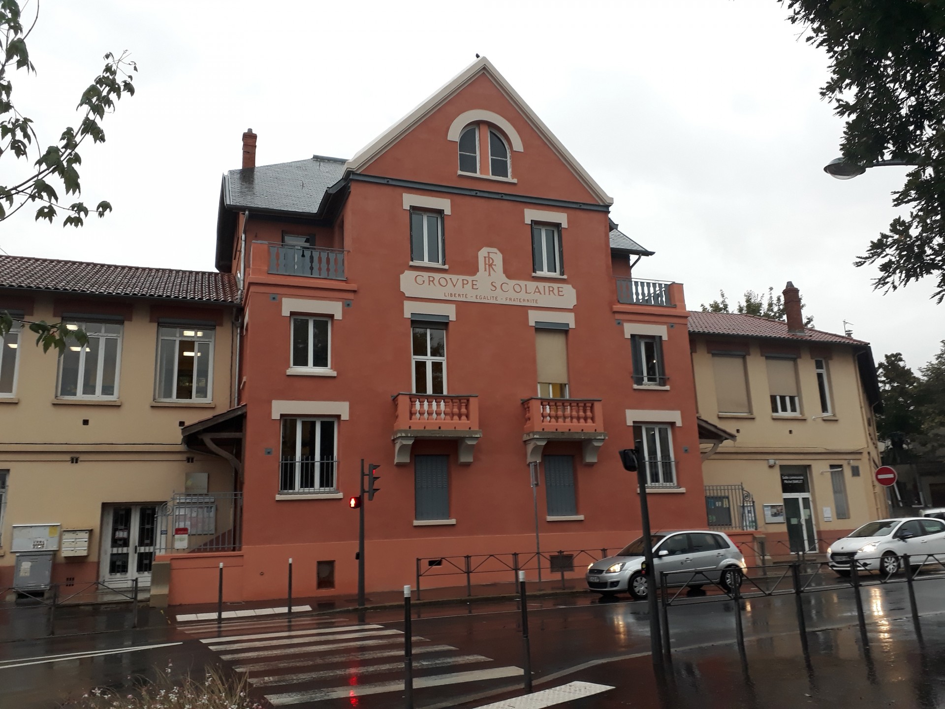 Ecole primaire du centre ste foy les lyon 2019 